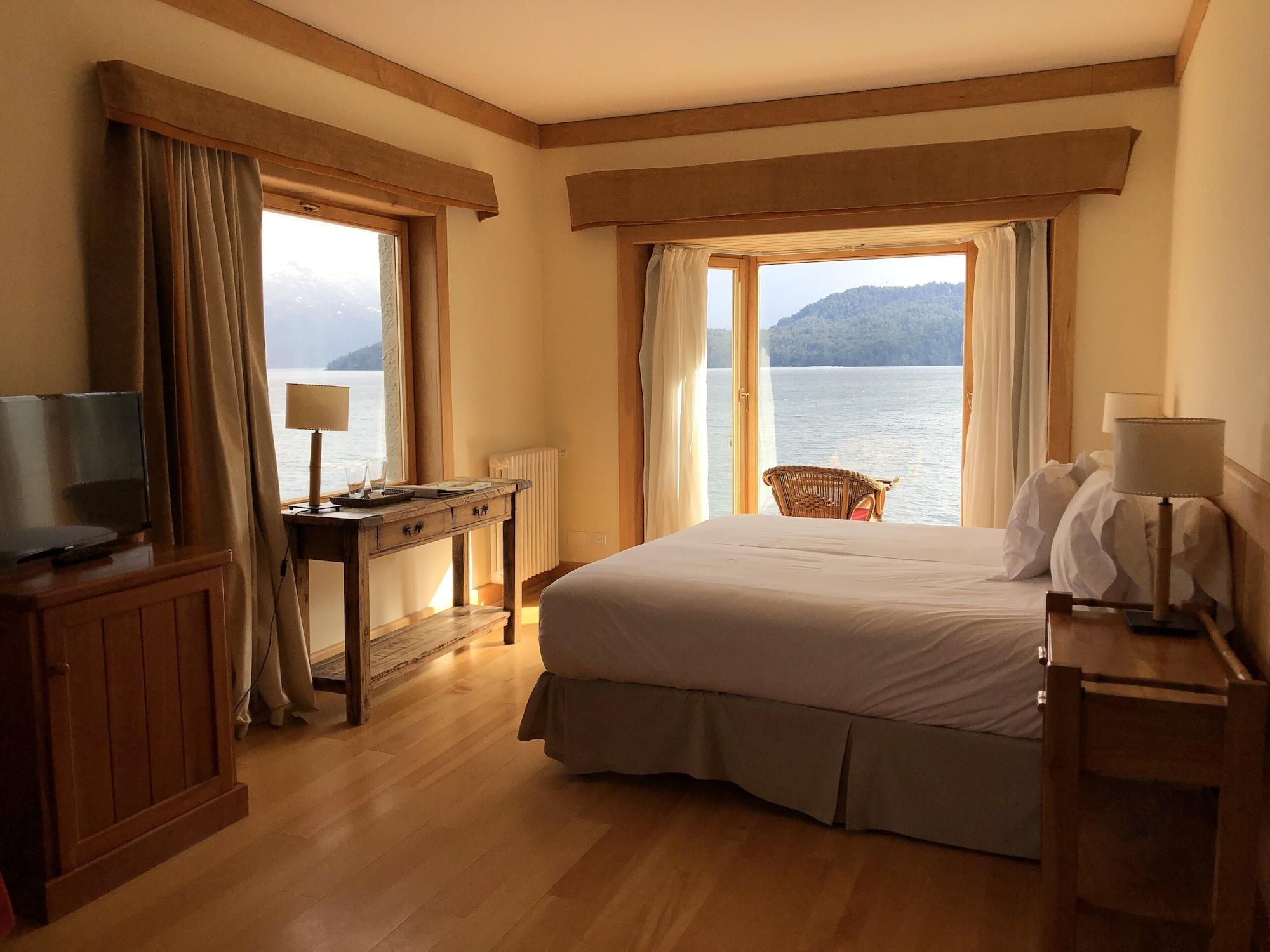 Correntoso Lake & River Hotel Villa La Angostura Εξωτερικό φωτογραφία